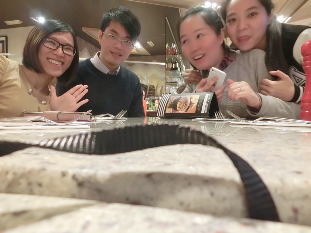  With the Chinese students at Pizza Express on Great Portland Street 