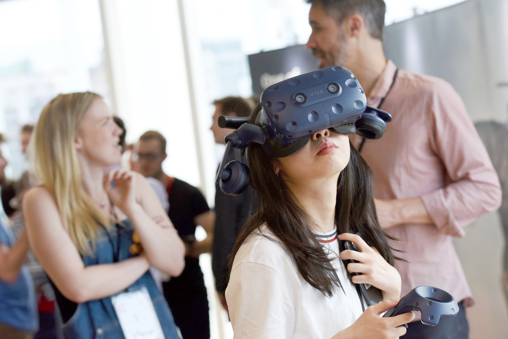  Enjoying the Morpogenetic portfolio of Andy Lomas 