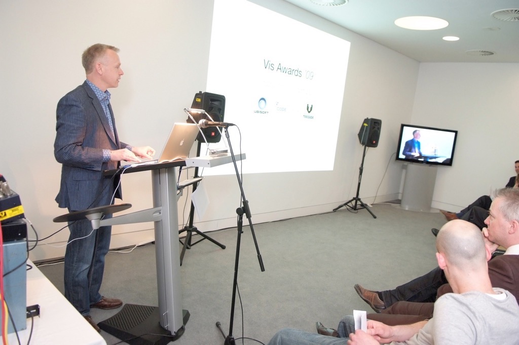  Justin Greetham announcing the Vis Awards 